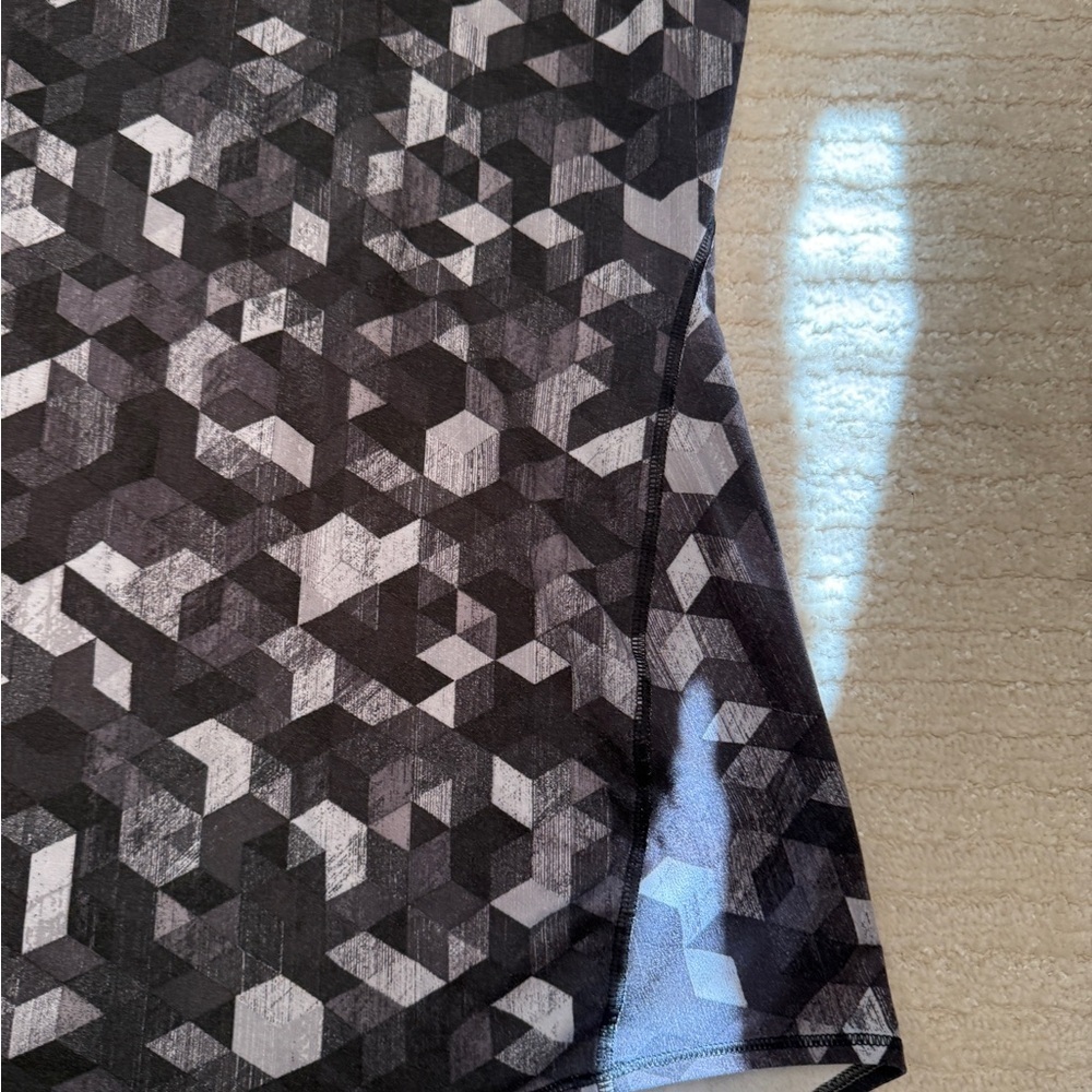 Athleta Razor Back Tank Top - Picture 2 of 8
